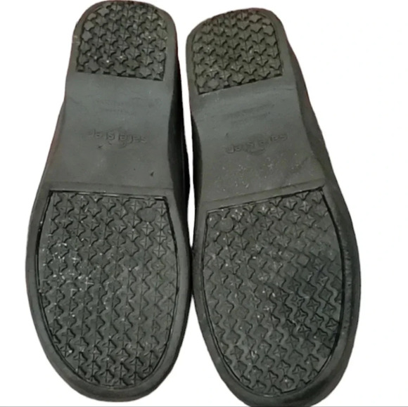 Safe T Step Clogs - Picture 2 of 5